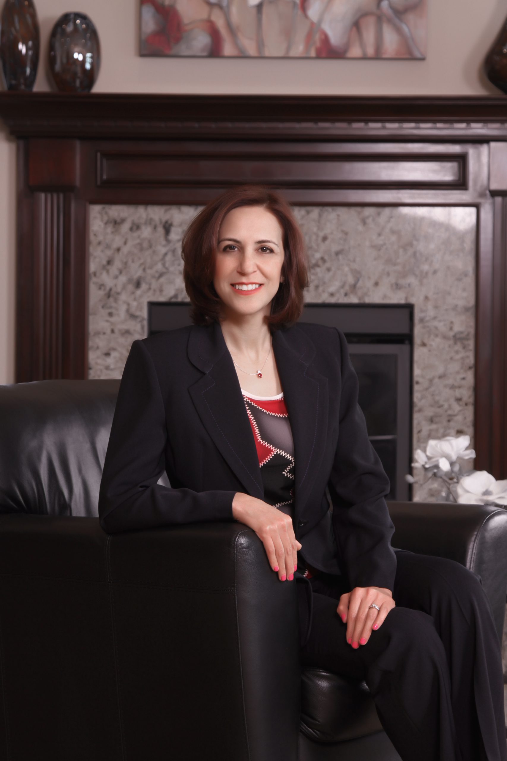 Dr. Nahid Roghani